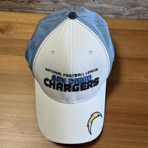 Vintage San Diego Chargers Hat White Light Blue Adjustable NFL Reebok Bolt - Picture 4 of 13